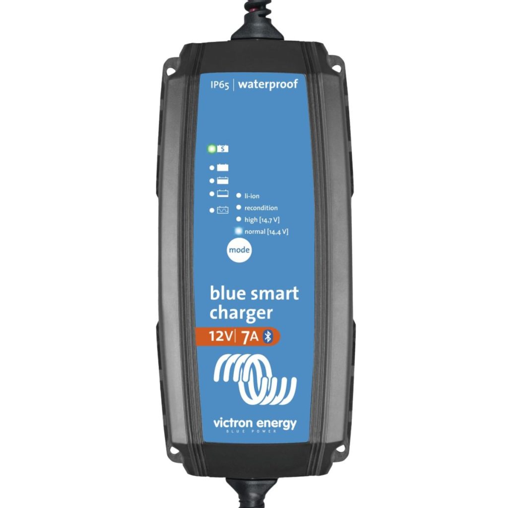 Chargeur batterie servitude Victron Energy Blue Smart IP65 12V 7A